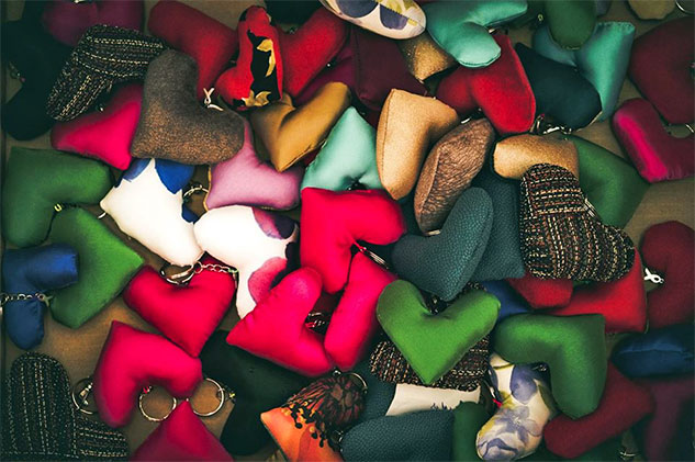 ¡No te quedes sin tu llavero-corazón solidario!